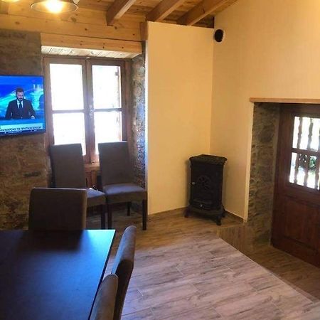To Spiti Tou Faliari Platanistasa Екстер'єр фото